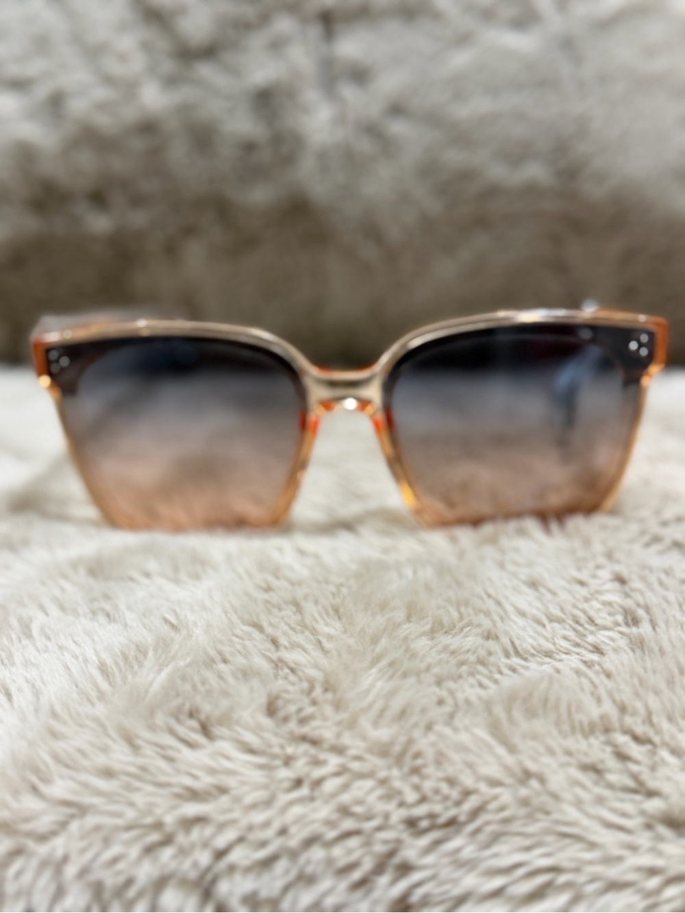 Jessica Simpson Amber Tortoise Square-Frame Sunglasses with Gradient Lenses